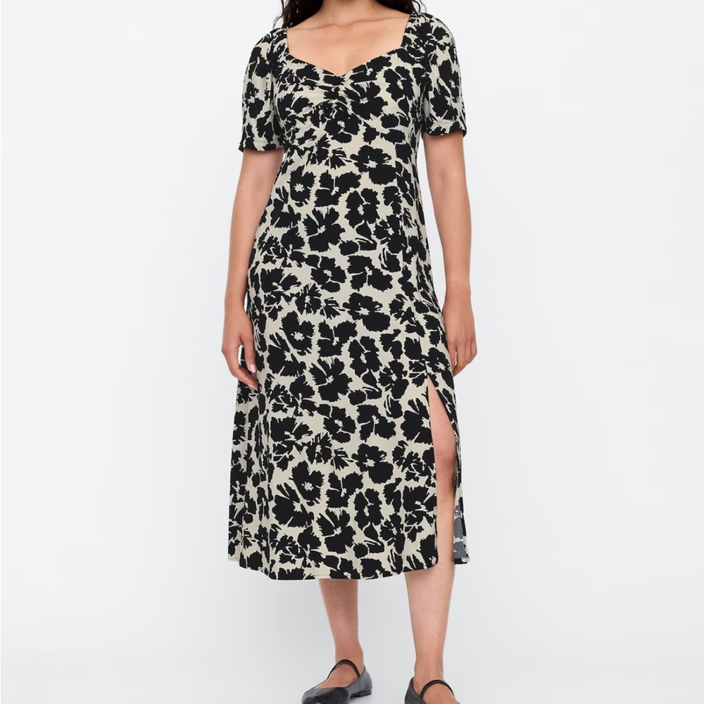 NWT Floral Black and Cream Dress xxl